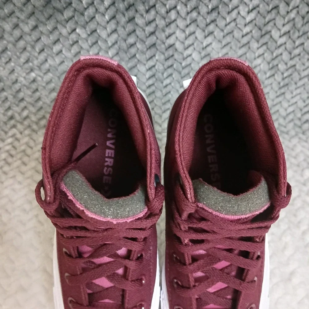 Converse All Star High Top Far From Chuck Burgundy Kid's Sneakers Shoes Size 6